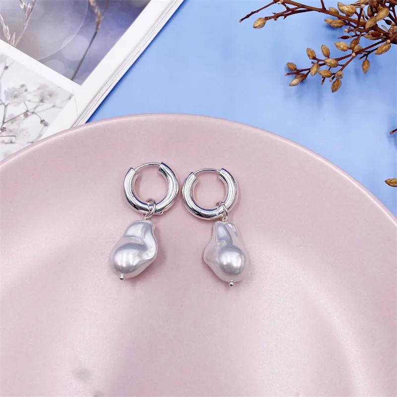 

Hoop Earrings Trend Inlaid Zircon Heart Pentagram Asymmetric Hoop Bухавікі For Women New Gold Color Jewelry Teen Gift