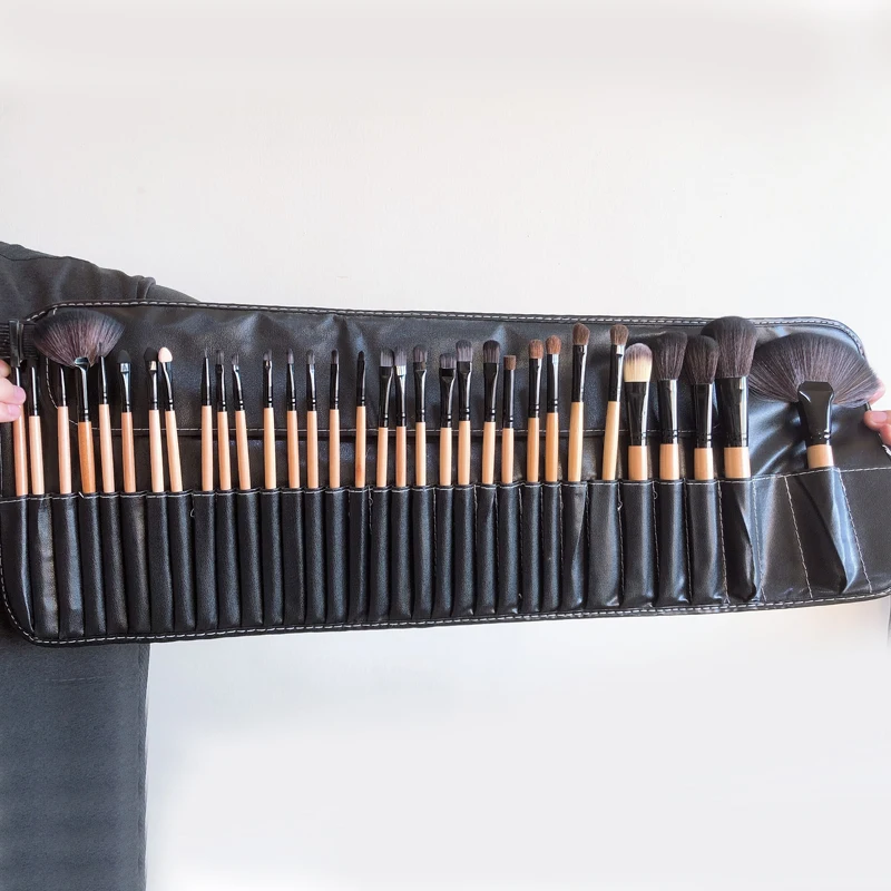 

Full Set Makeup Brush Set of Animal Hair Eye Shadow Brush 32 Soft Hair