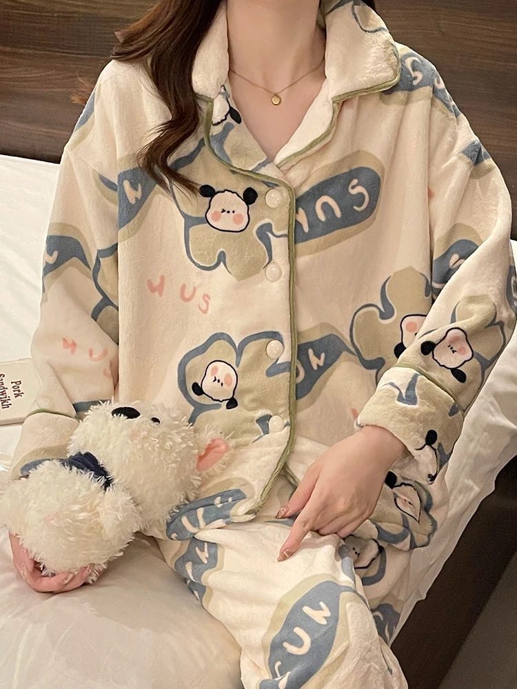 Женские пижамы на весну и осень-зиму утепленный коралловый флис новинка 2024 милый
