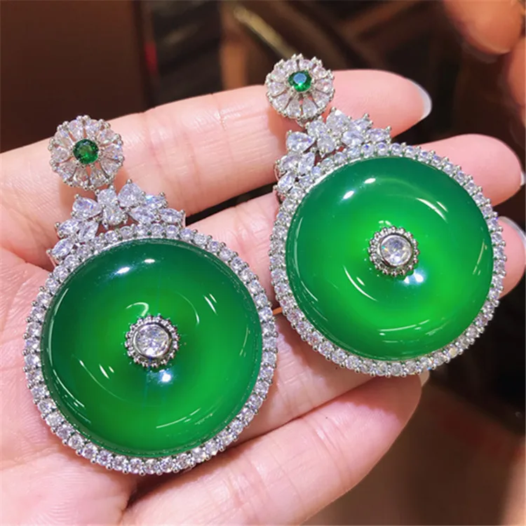 

Natural-carved Green Chalcedony Pingan Buckle Necklace Pendant Jade Color Zhengyang Green Agate Inlaid Birthday Gift