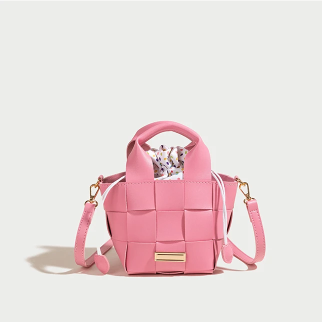 

Special-Interest Design Woven Vegetable Basket Bag for Women New Portable Shoulder Messenger Bag for Ladies Casual Handbags