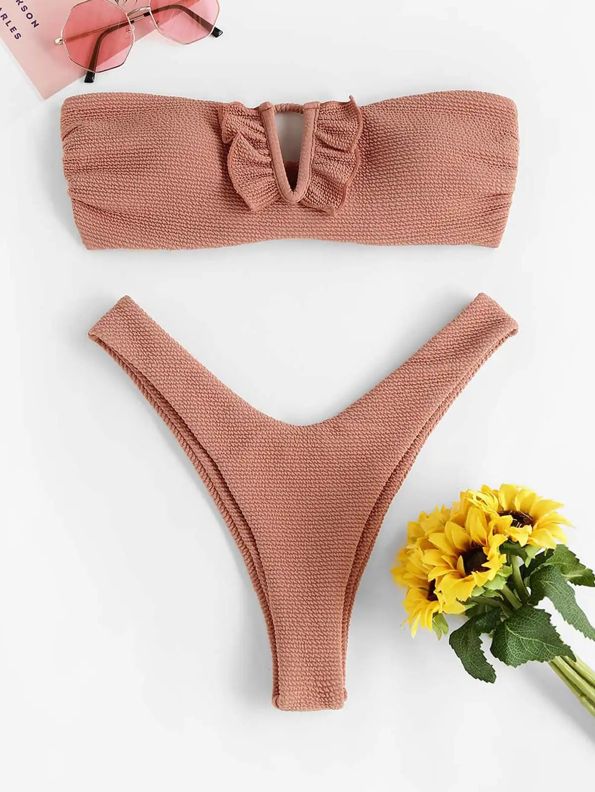 Женский купальник-бикини с V-образным вырезом |