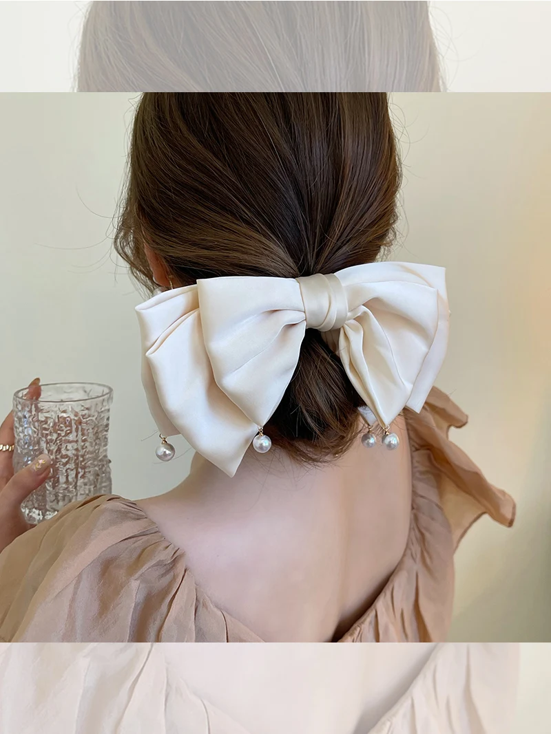 

Высококачественная жемчужная атласная шпилька с бантом для женщин, головной убор, простой темперамент, маленький аромат, конский хвост, акс...