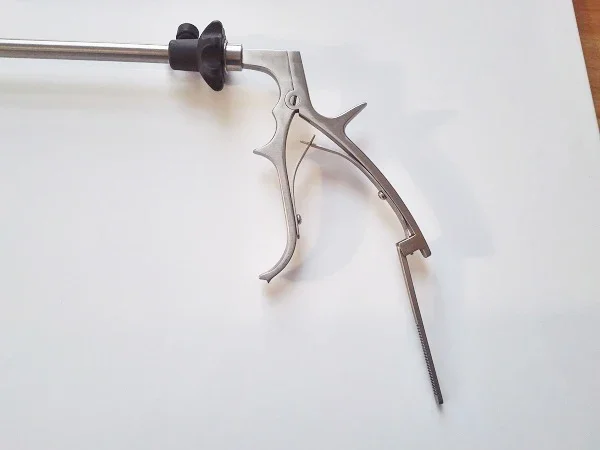 Лапароскопический инструмент 10 мм Лапароскопия захватывающие щипцы и ножницы