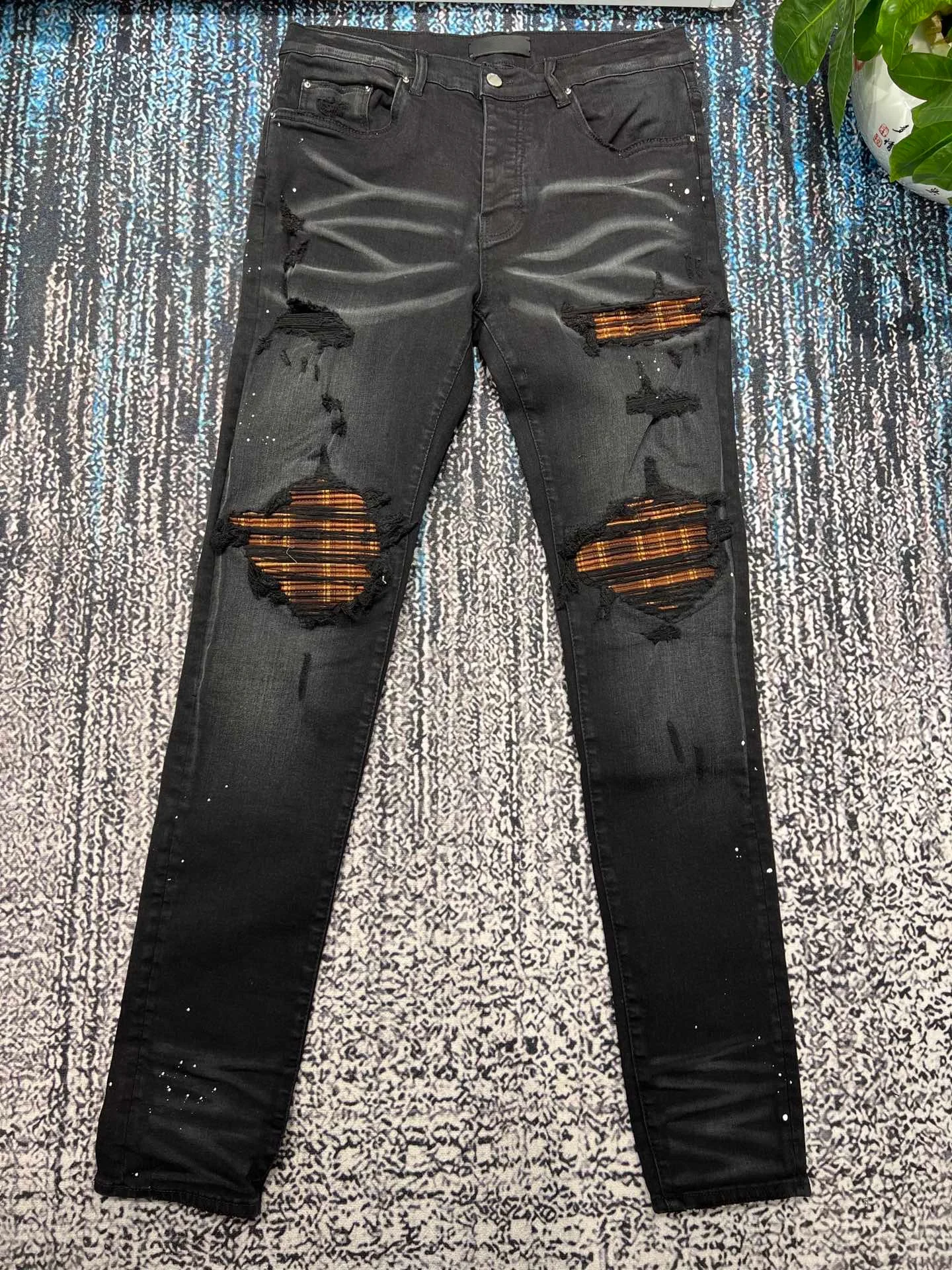 

Fashion Brand Washed Black Made Old Ripped Patch Color Contrast Slim Jeans Men Small Feet High Street