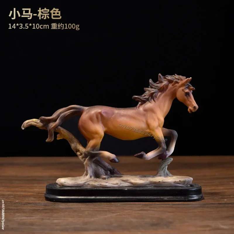 

Статуэтка лошадь из канифоли