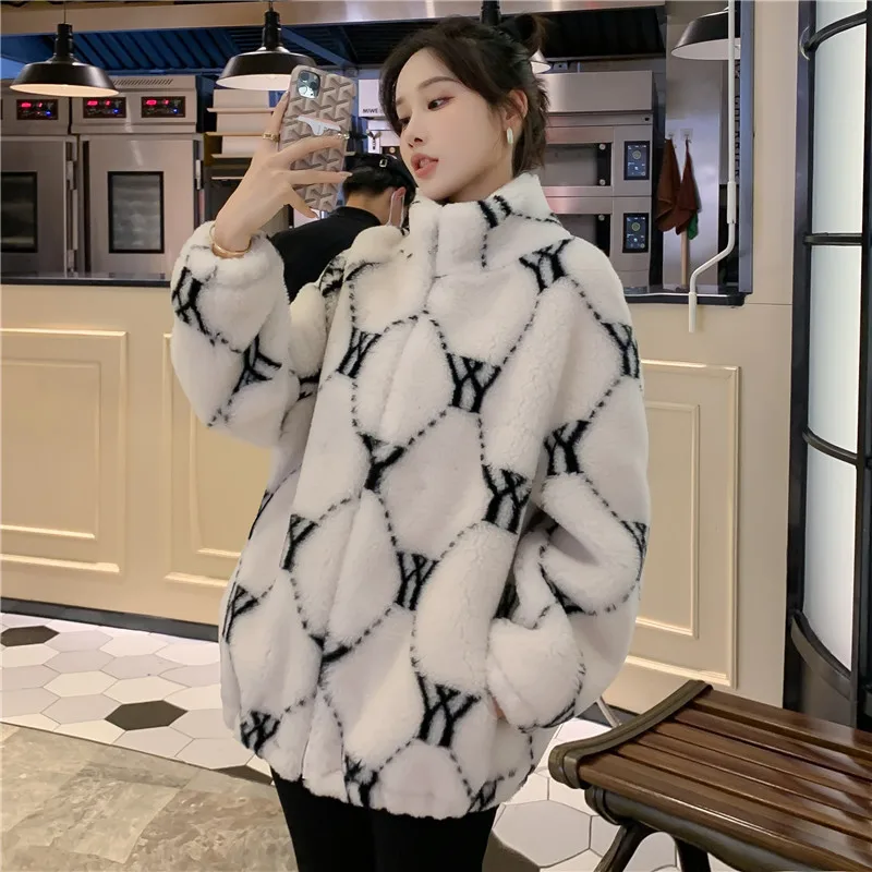 Fur Integrated Lamb Wool Coat Women's Winter High-Grade Zipped Cotton-Padded Long Sleeve Jacket Thickened Imitation Fur Coat