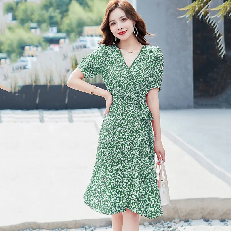 

Women Dresses Summer 2022 Sexy V Neck Floral Print Boho Beach Dress Ruffle Short Sleeve A Line Mini Dress Chiffon Sundress Robe