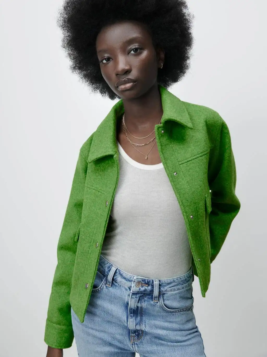 

Женская короткая куртка с лацканами, зеленая однобортная повседневная короткая куртка в британском стиле с карманами и длинным рукавом, ве...