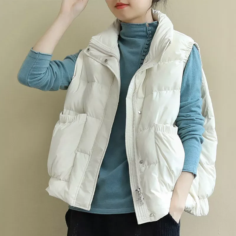 

Новинка 2020, новый ульсветильник пуховой жилет, женский короткий жилет, ветрозащитный легкий теплый жилет, Женский пуховой жилет на белом ут...