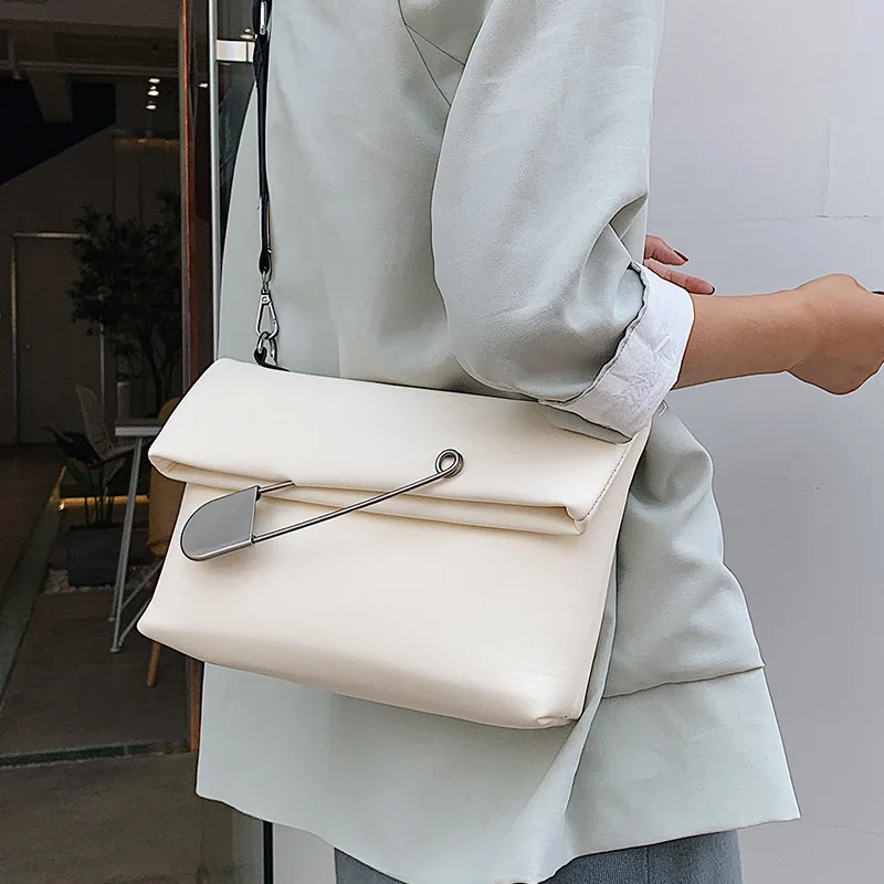 

Chic Metal Pin Design Women Crossbody Bags Fashion Wide Shoulder Strap Female Purses And Handbags Sling Bag Ladies Clutch Bag