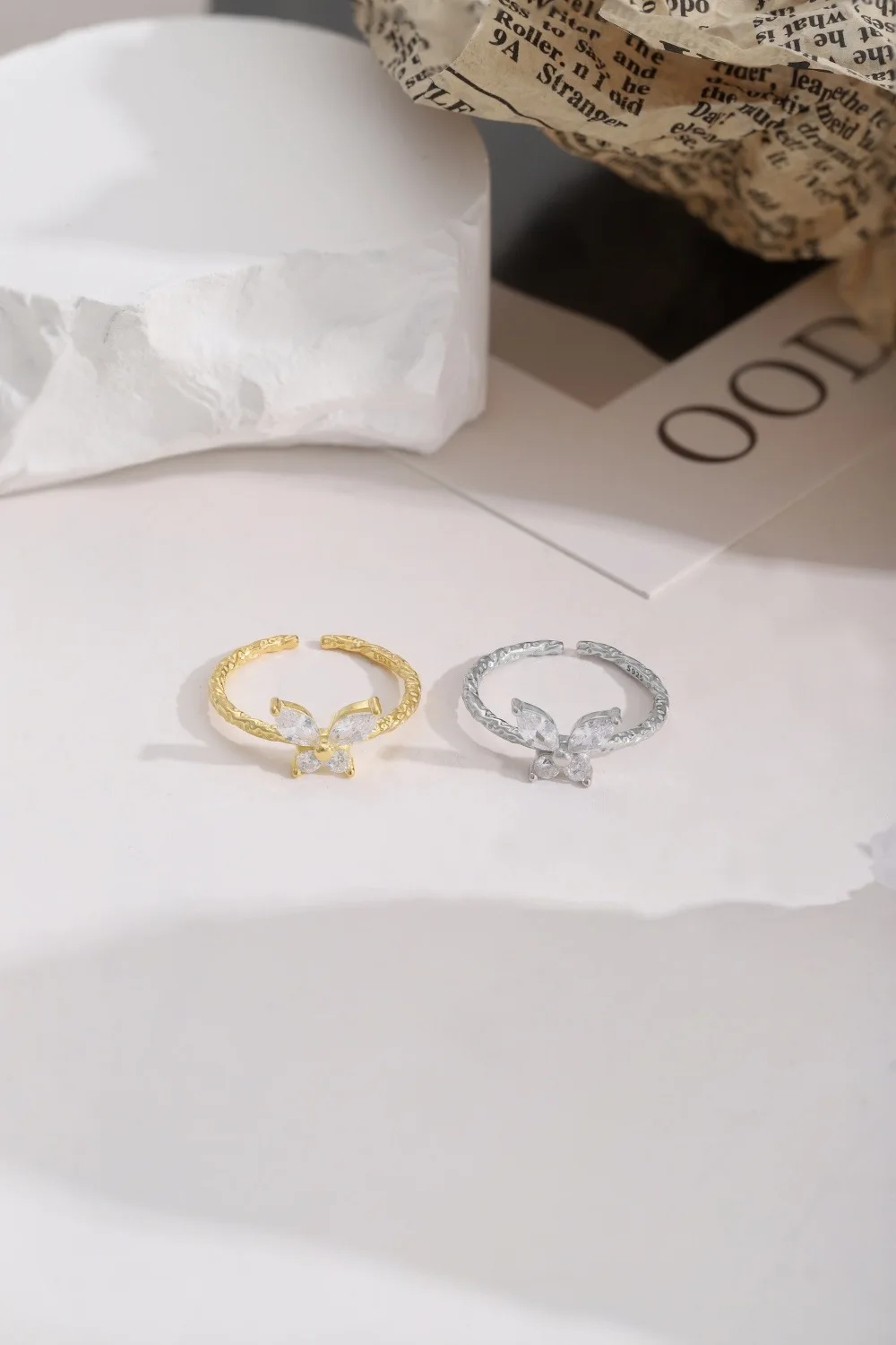 

S925 Sterling Silver Twist Arm Snowflake Six Claws 1CT Moissanite Diamond Ring Engagement Proposal with GRA Certificate
