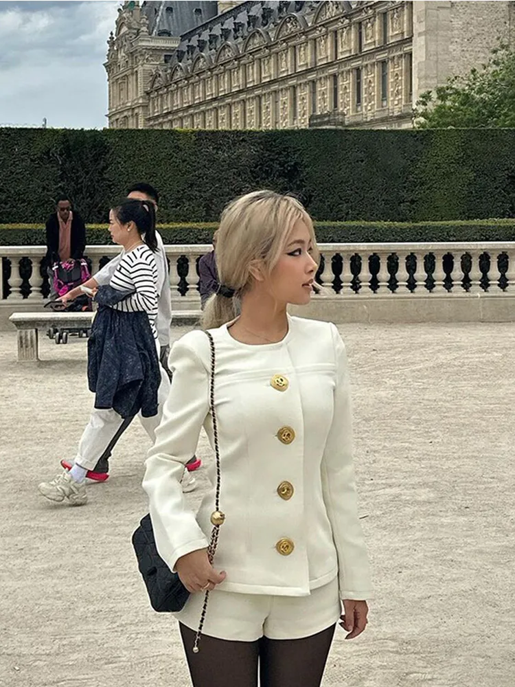 Белый однобортный костюм с круглым вырезом пальто повседневное приталенное