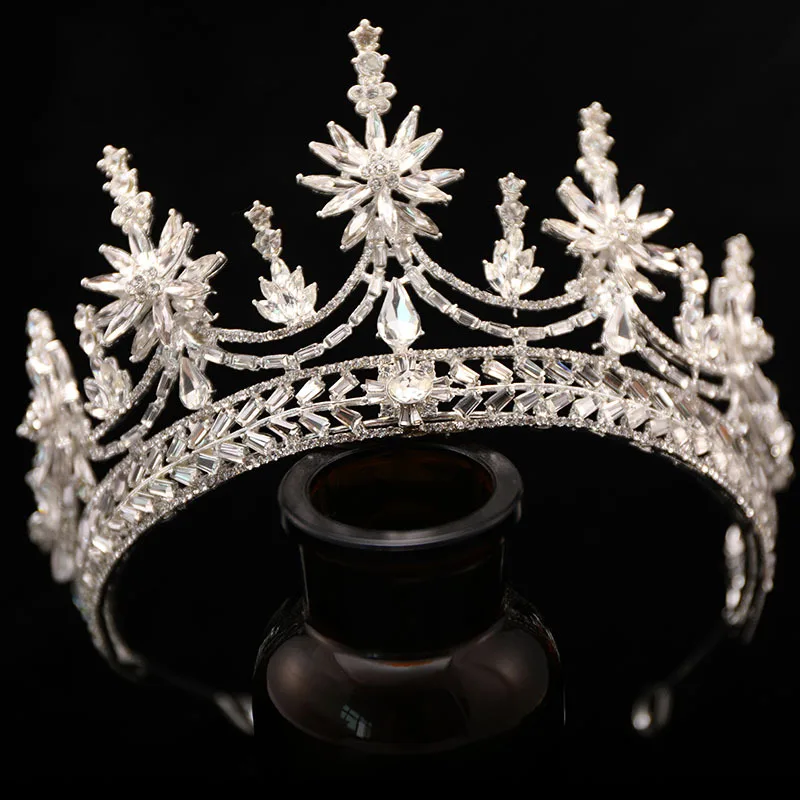 

Sparkly Baroque Crystal Vintage Bridal Headdress Royal Queen King Crowns Rhinestone Wedding Accessories
