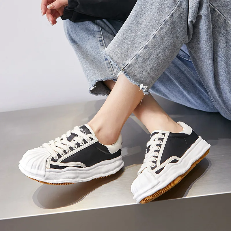 

Женские кроссовки с вулканизированной подошвой, на толстой подошве