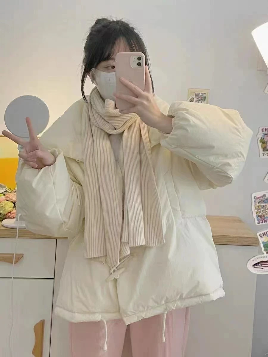 Рисунок 2 - Женские утепленные куртки