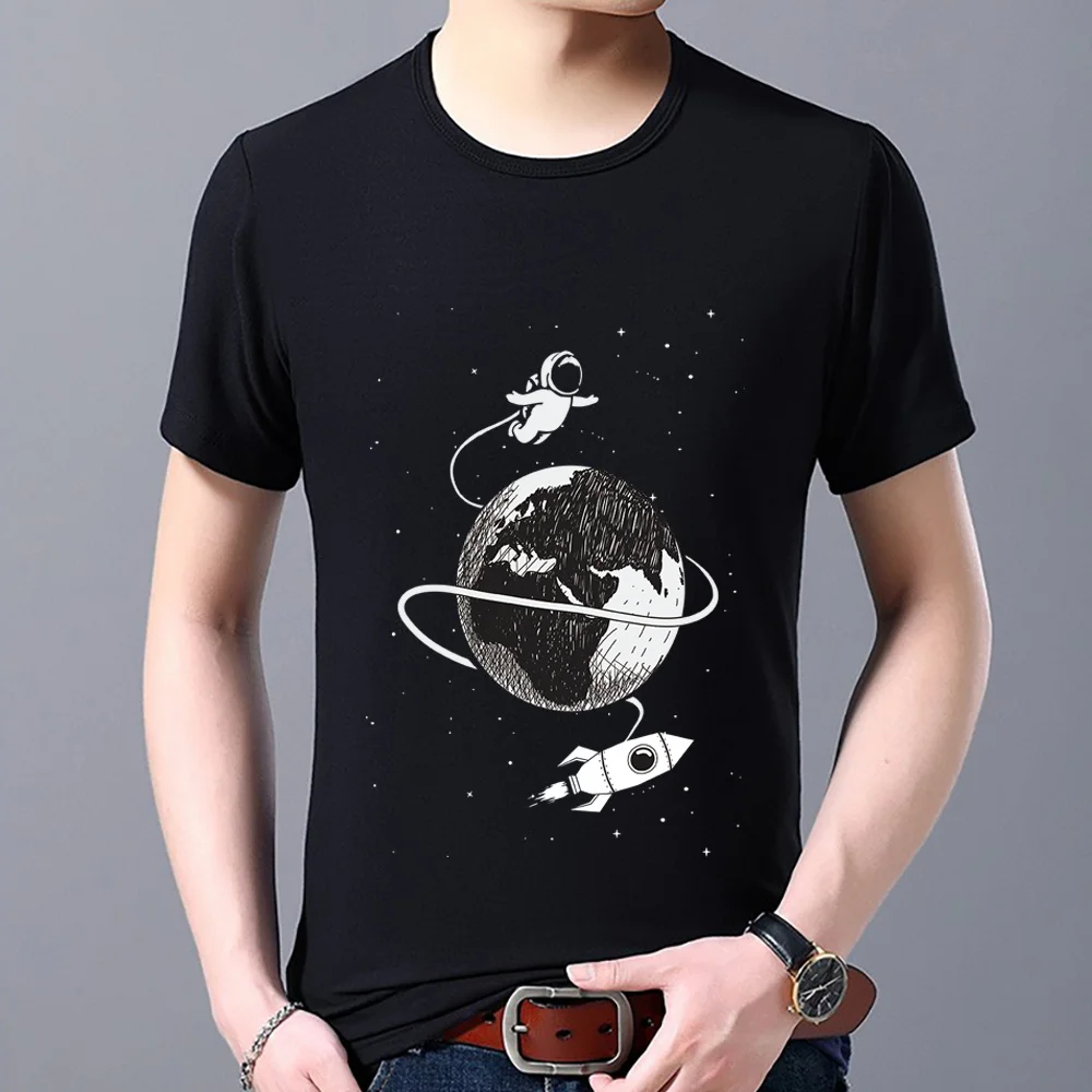 

2022 new summer round neck short-sleeved top T-shirt wild astronaut print T-shirt casual and comfortable T-shirt