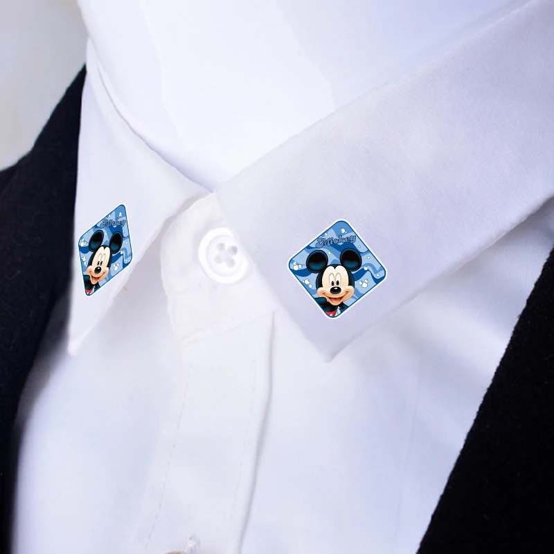 Детская акриловая заколка на лацкан с изображением Минни велосипеда Микки-Мауса