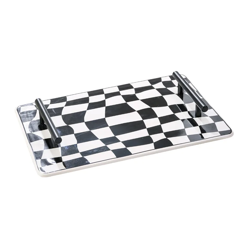 Квадратный керамический поднос с шахматным узором в скандинавском стиле черный