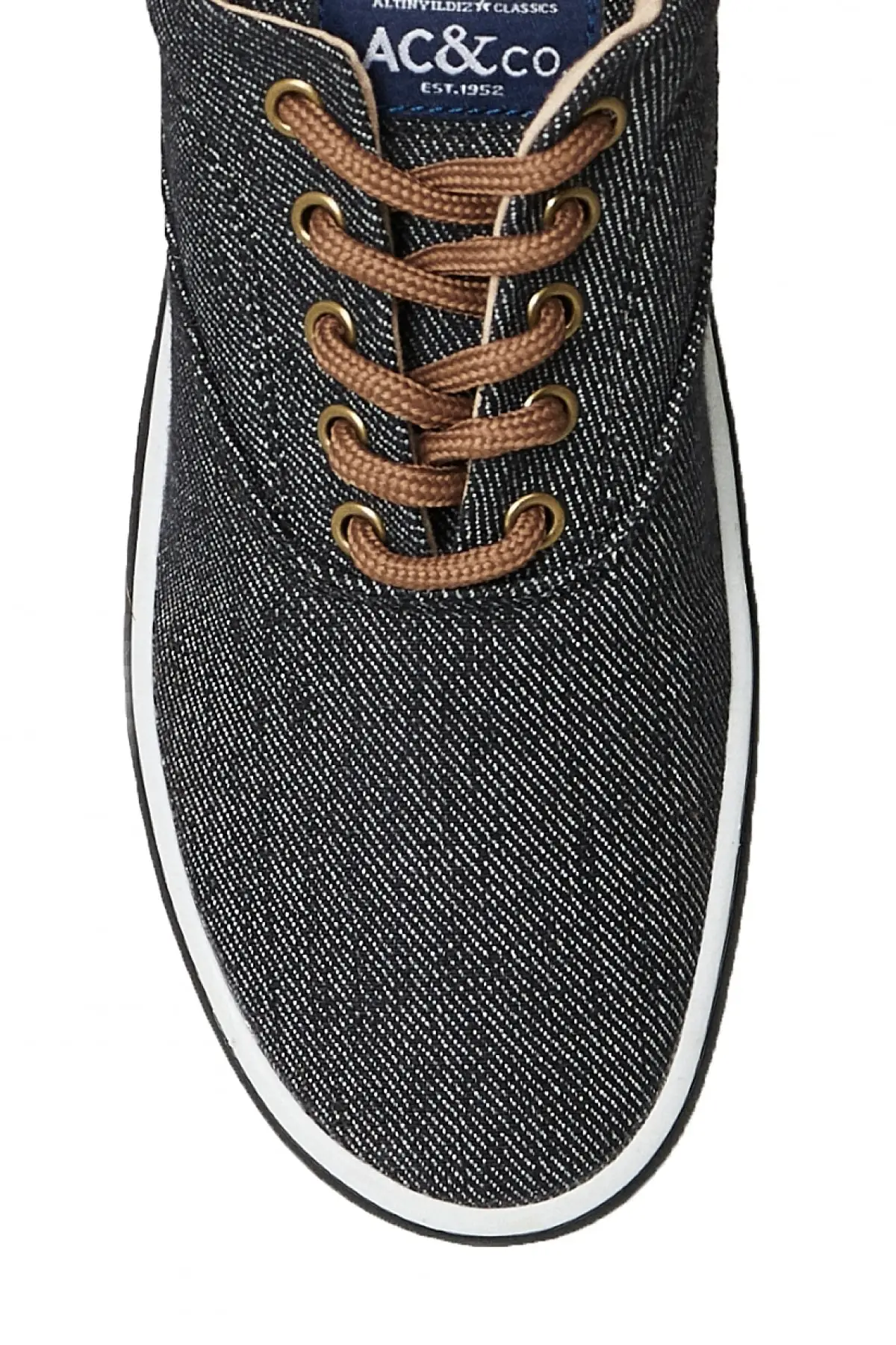 

Men Sport Footwear s black daily casual canvas sports Breathable Sneakers Lightweight Trainers Vulcanize Shoes Comfort Cool