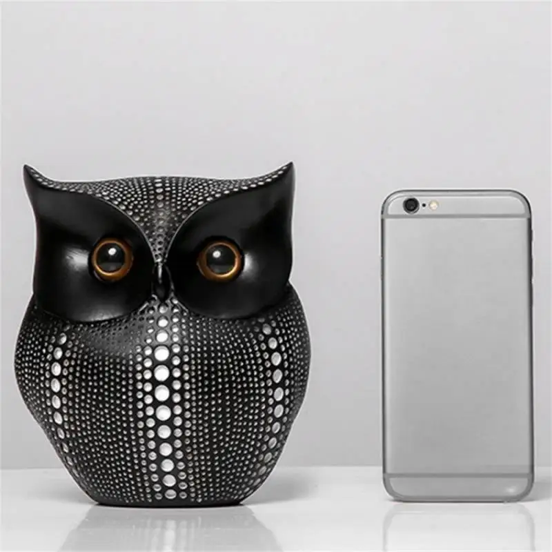 

Resin Owl Statue Living Room Decoration Accessories Desk Decoration Statue Decorations for Home Figurines & Miniatures