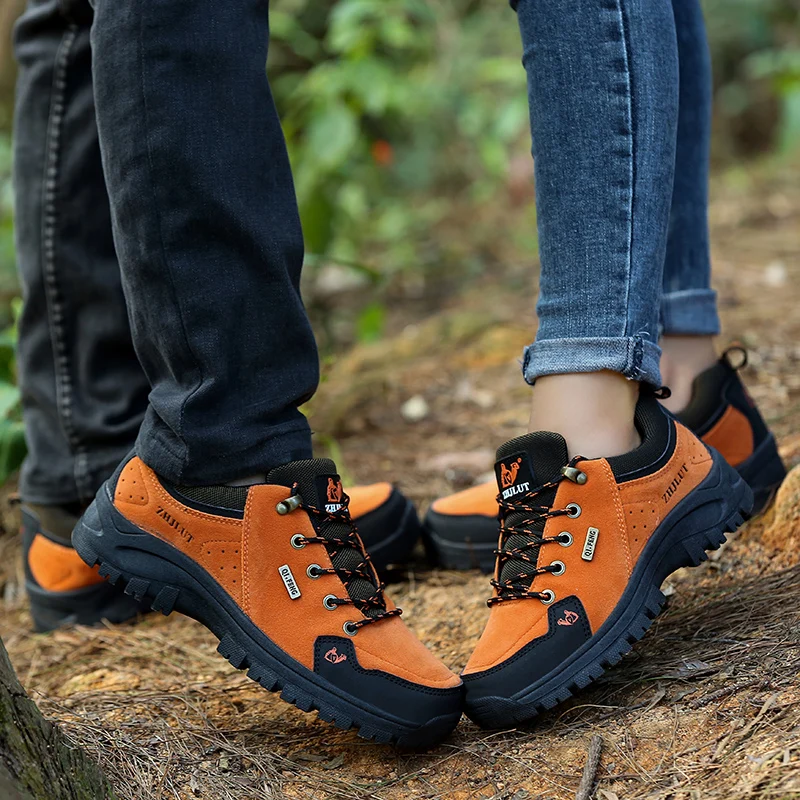 2022 Winter Suede Hiking Shoes Men Women Warm Fur Leather Sneakers Comfortable Waterproof Rock Climbing Shoes Men Big Size 36-47