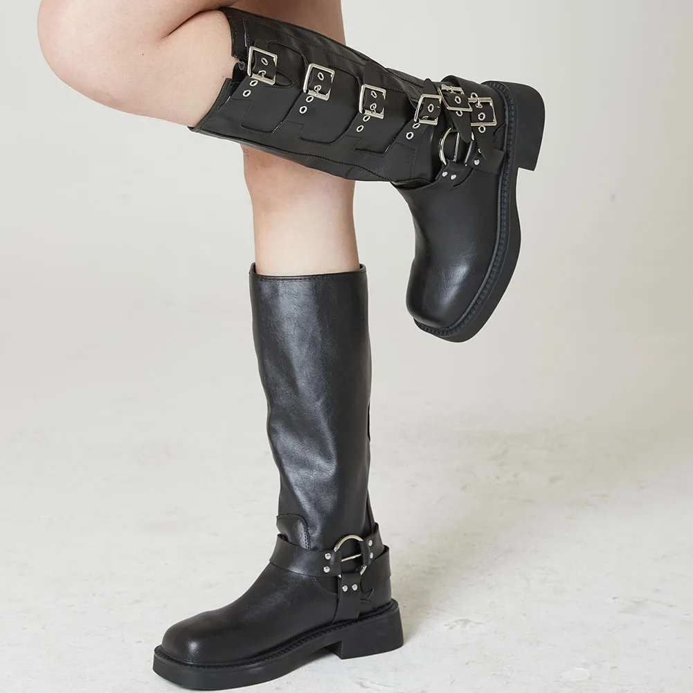 

Женские сапоги Lapolaka на квадратном каблуке с пряжкой и шипами, в стиле панк