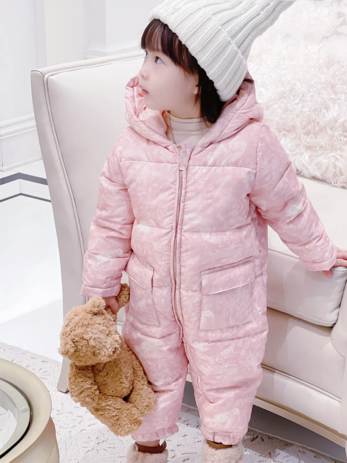 

Ready в наличии-2023 зимняя детская одежда, костюм для скалолазания, детская розовая цельная пуховая куртка