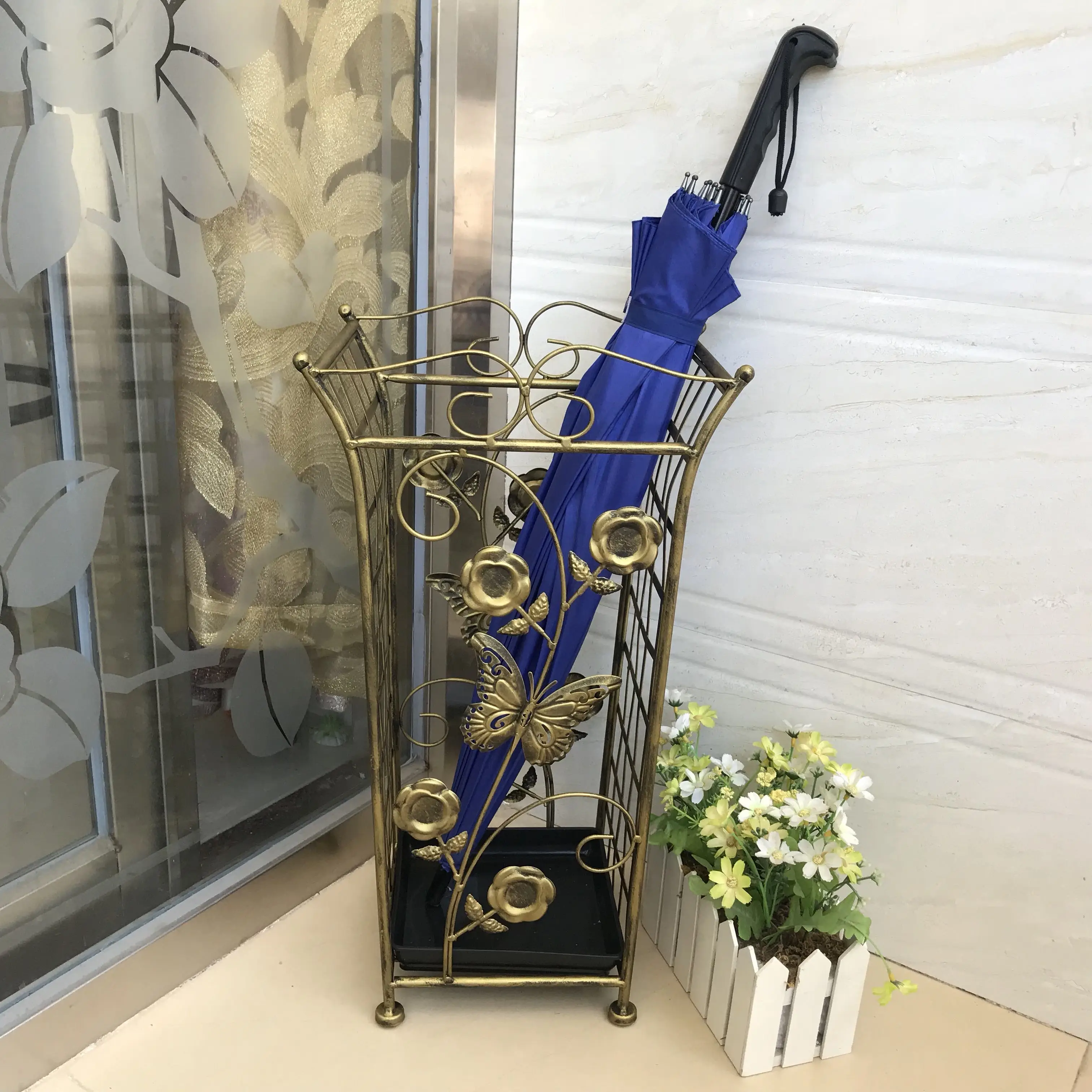 

Американская Европейская ретро железная художественная Бытовая подставка для зонта лобби гостиница Зонт ведро креативная стойка для хран...