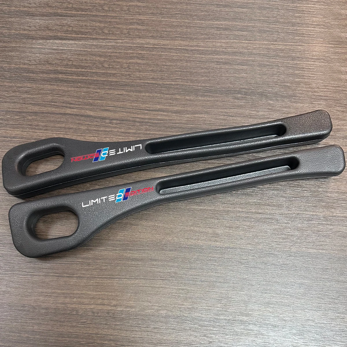 

BMW F20 F30 F10 E90 E60 E87 X1 F48 X3 F25 G01 X5 E70 F15 G01 Органайзер Для Щелей Сиденья - Водонепроницаемый Слот Для Автомо...