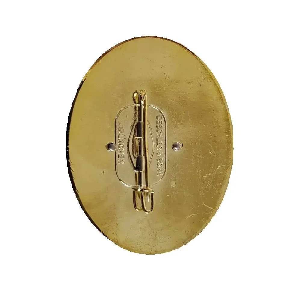 Немецкая медаль времен Второй мировой войны