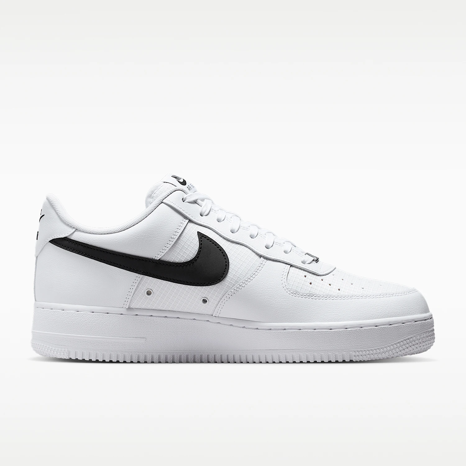 Фото Оригинальные мужские удобные и дышащие теннисные кроссовки Nike AIR FORCE 1 IR0952-100 №3