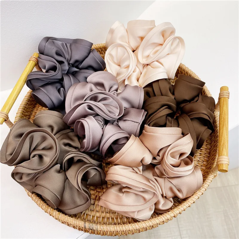 

2022 Korean Solid Color 13cm Large Silk Elastic Hair Bands For Women Headwear Ponytail Holder Hair Scrunchies Exquisite Gift