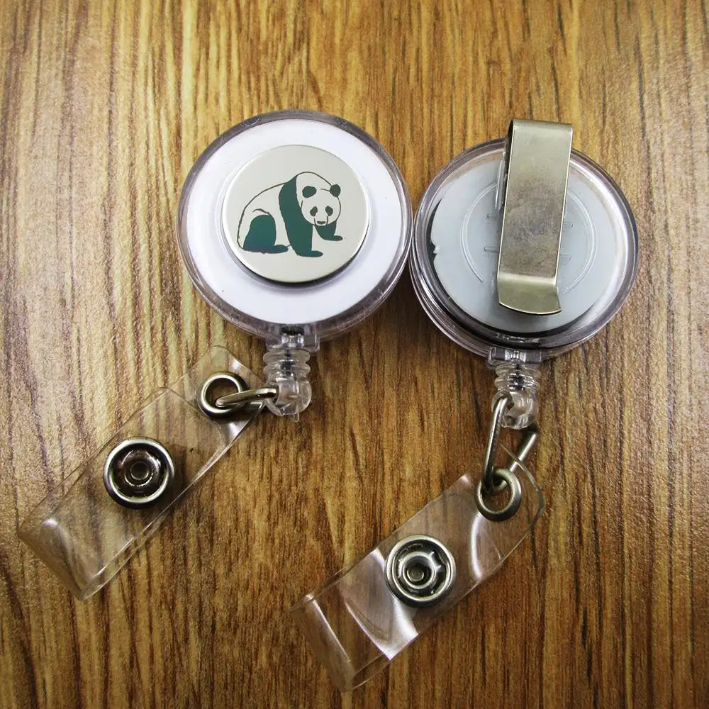 Выдвижной идентификационный значок из нержавеющей стали в виде панды