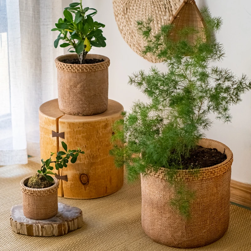 

Simple Pastoral Plant Pot Imitation Grass Woven Stand for Flowers Bottom Punched Flower Pots Retro Decoration Garden Pots