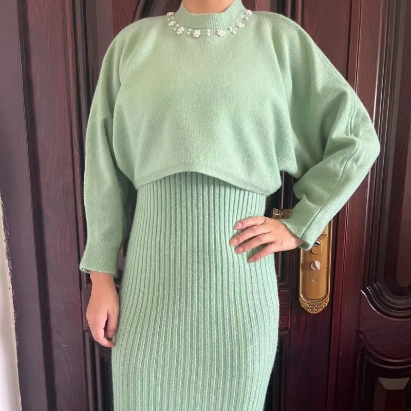 

French Women's Temperament Beaded High Waist Sweater Women's Two Piece Set 2023 Autumn/Winter New Jersey Tank Top Dress