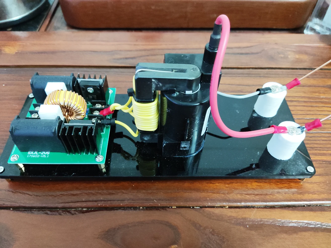 Jacob лестница научный эксперимент Высокое напряжение наконечник разряд 12V-24V |