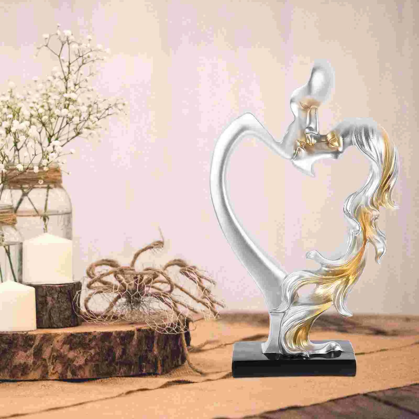 

Couple Ornaments Office Decorations Resin Crafts Lover Figurine Statue Heart-shaped Sculpture