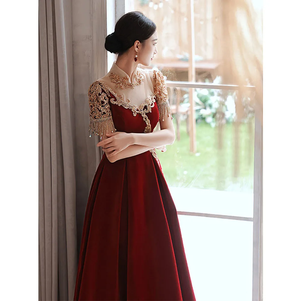 

Chinese Velvet Bridal Dresses Women 2022 New Stand Collar Appliques Tassel Embroidery A-Line Banquet Dress Lace Up Party Gowns