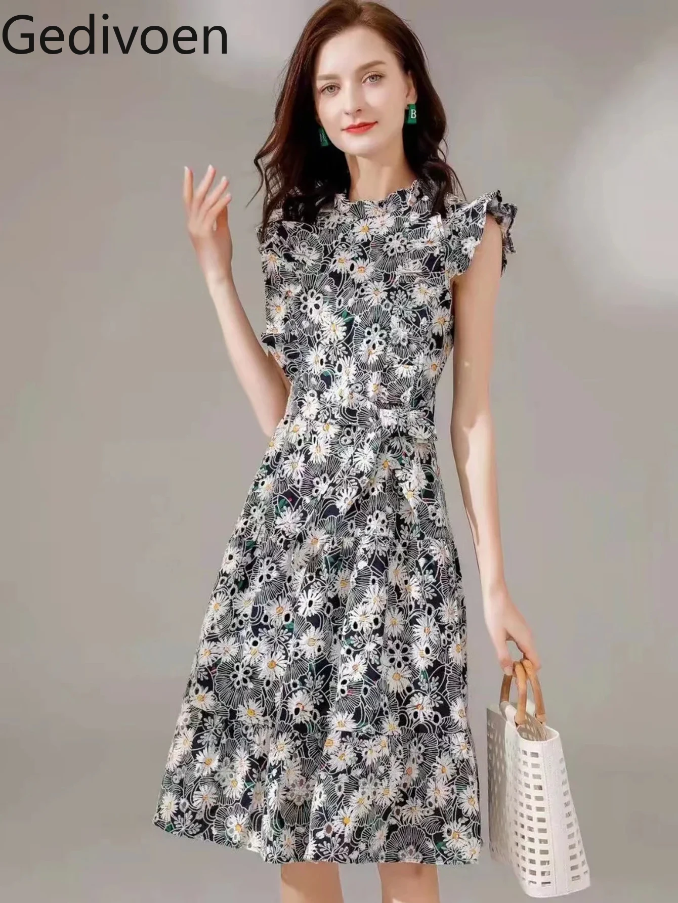 

Модное дизайнерское платье Gedivoen, летнее женское платье с воротником-стойкой, элегантное вечернее платье миди с цветочной вышивкой и поясом