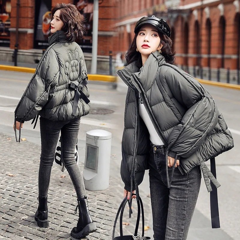 

White duck down bread jacket winter 2021 new design sense short lightweight down jacket women's wholesale