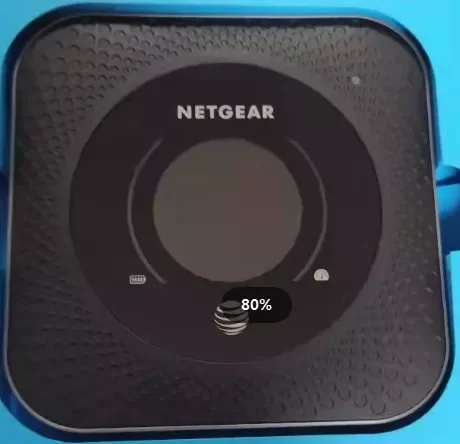 

Разблокированная Мобильная точка доступа Netgear M1 Nighthawk MR1100 US версия 4G Gigabit LTE Cat16 WiFi роутер с поддержкой B1/3/7/8/20/28/38/40/41