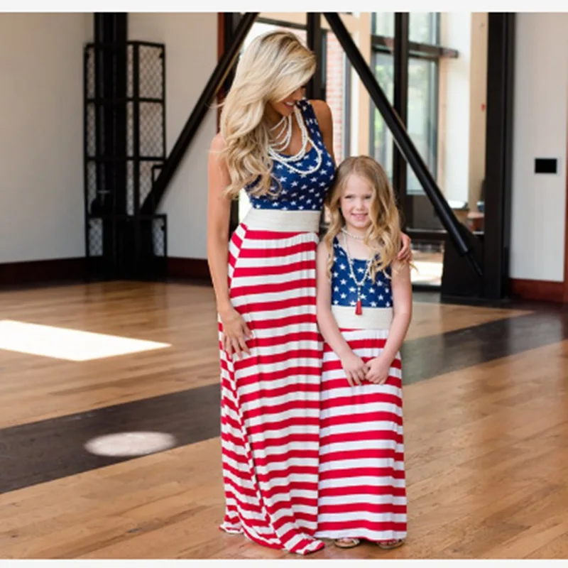 

Mother and Daugher Clothes Summer Sleeveless Dress Family Matching Outfit Baby Girl Family Look Dot Stitching Striped Dresses