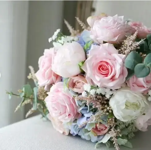 

Wedding accessories / Bridal bouquets TAO