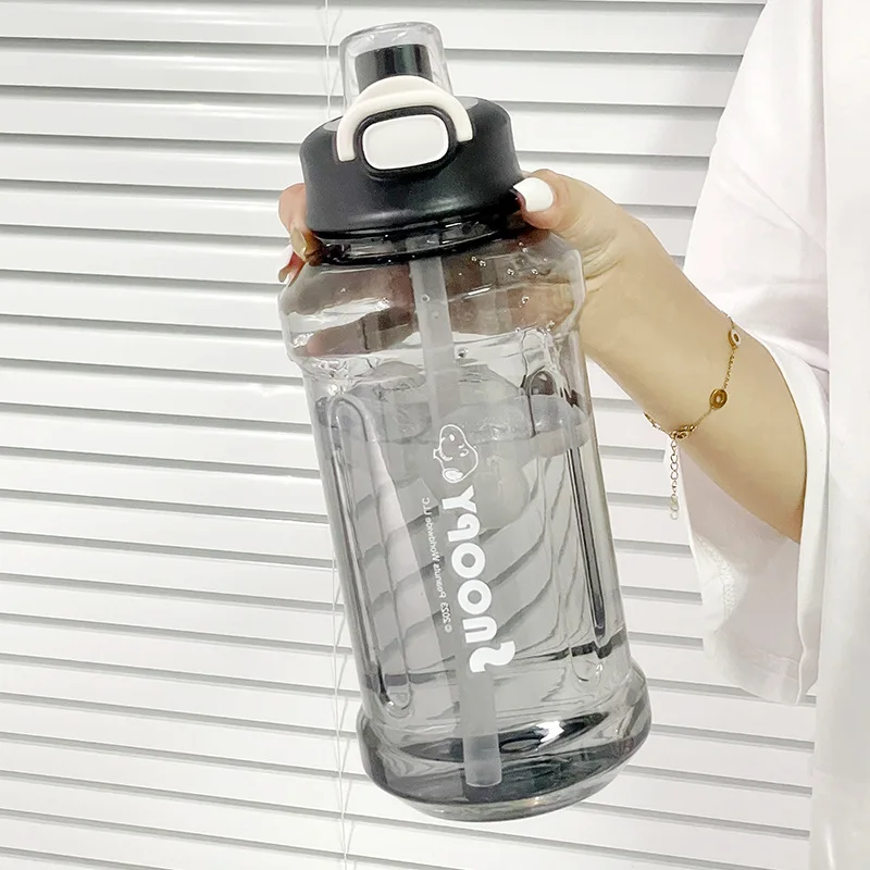 

1100 мл, чашка Снупи Чарли Браун, Kawaii, высокая ценность, спортивные пластиковые чашки большой емкости для воды, Детские Портативные Милые Чашк...