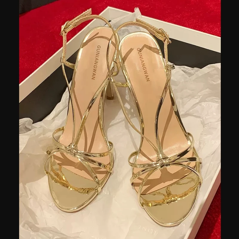 Новинка 2024 летнее платье для женщин серебристые облегающие сандалии на каблуках