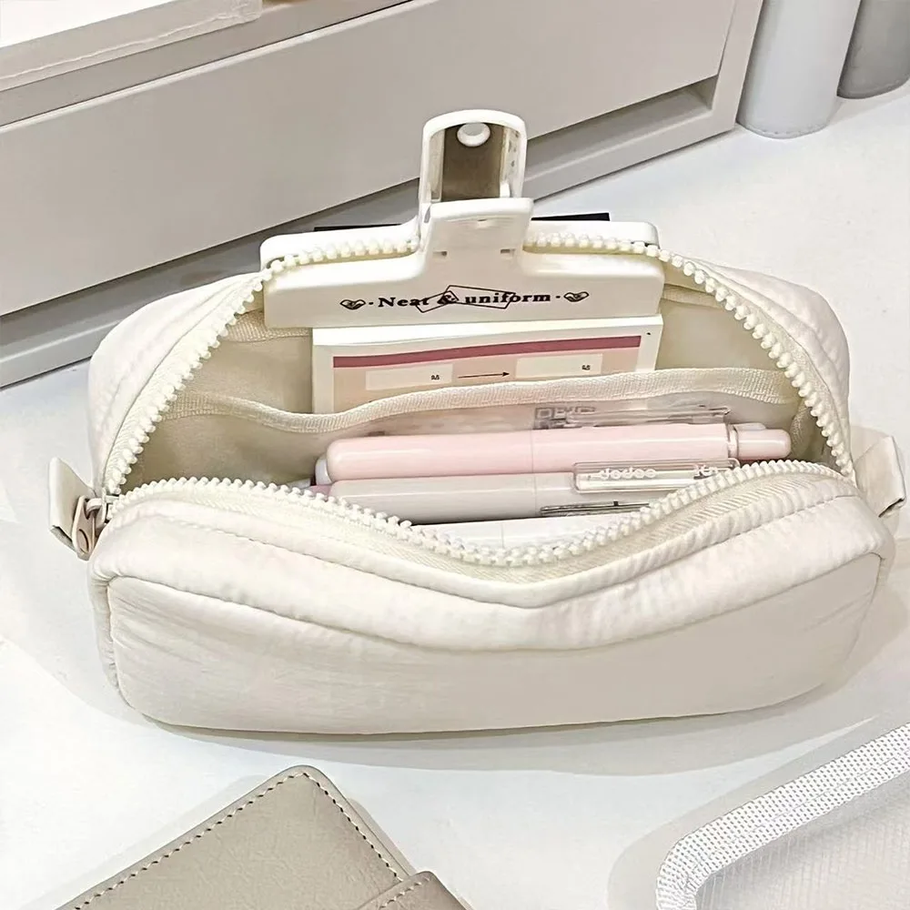 

Однотонный тканевый пенал Pen Bag