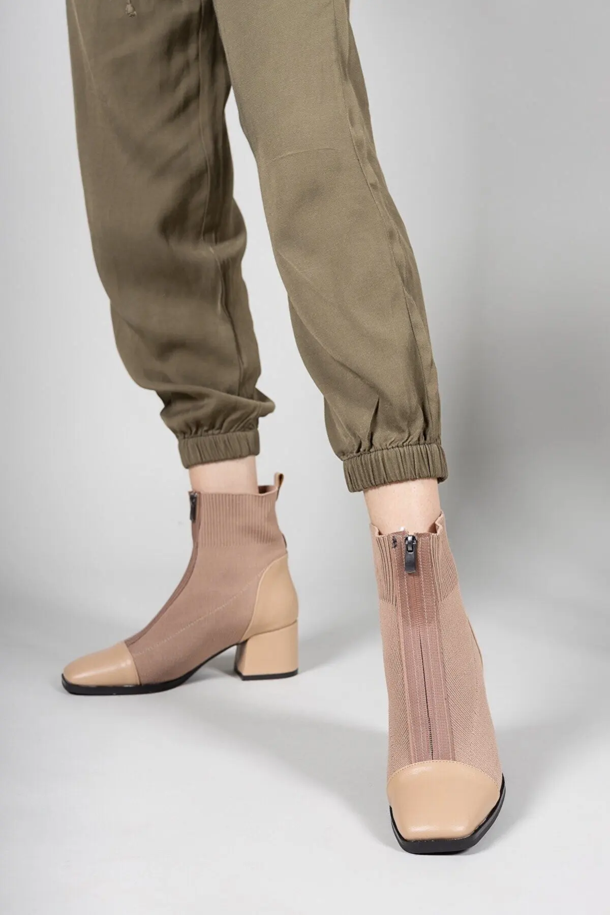 

Новинка 2022, осенне-зимняя обувь, женские ботинки, ботинки на среднем толстом каблуке для женщин, женские ботинки 35-40 A29