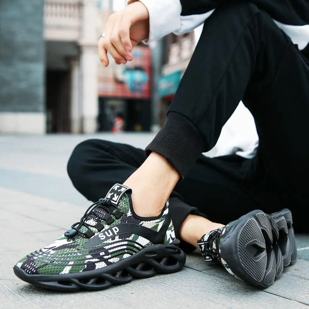 

Черные мужские беговые Брендовые мужские спортивные ботинки Брендовые мужские кроссовки брендовые белые спортивные ботинки Мужская тенни...