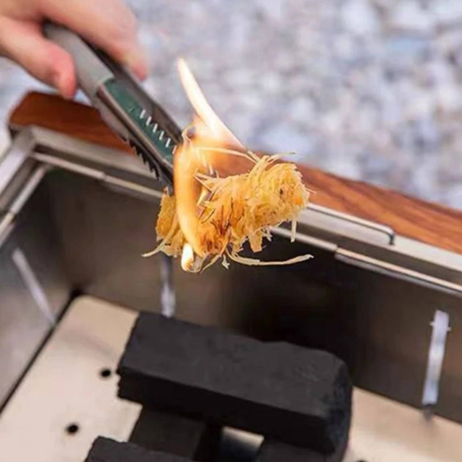 32шт. Zapalniczki kominkowe Eco woodno zapalniczki ogień startery natural woodwo wool wax silk rolka na zewnątrz Ca